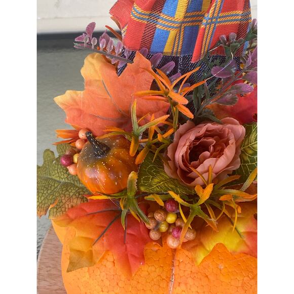 Fall Scarecrow Pumpkin Centerpiece – Rustic Autumn Table Décor for Thanksgiving - Picture 3 of 6
